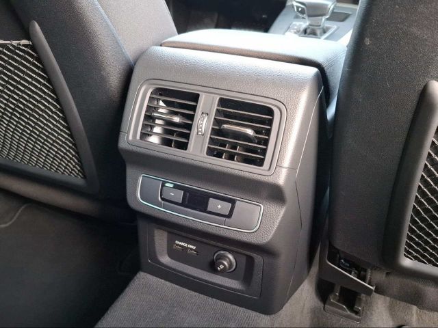 Q5 50 TFSIe QUATTRO S-TRONIC NAVI+SHZ+LED+BT+PDC