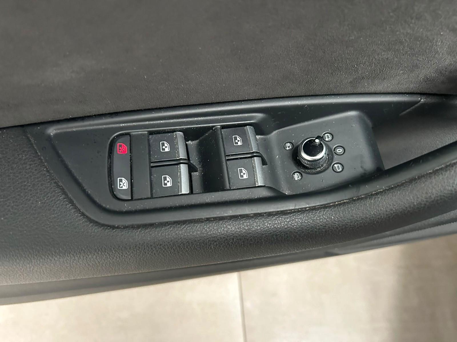 Audi A4 Avant sport virtual Cockpit Alcantara Navi