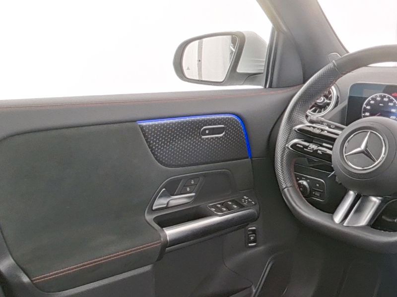 Mercedes-Benz GLA 220 - Bild 10