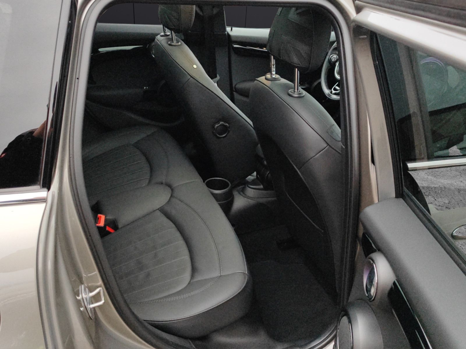 Fahrzeugabbildung MINI Cooper S*Ambiente*Pano*Kamera*LED*Navi*