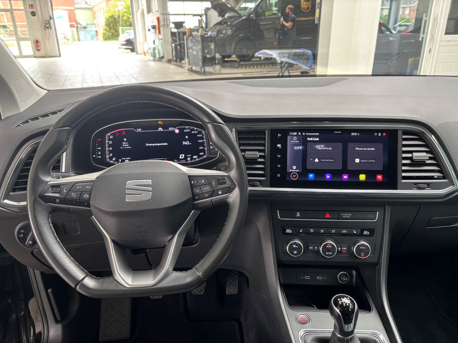 Fahrzeugabbildung SEAT Ateca Style 1.5l TSI + Navi + ACC + Kamera + App