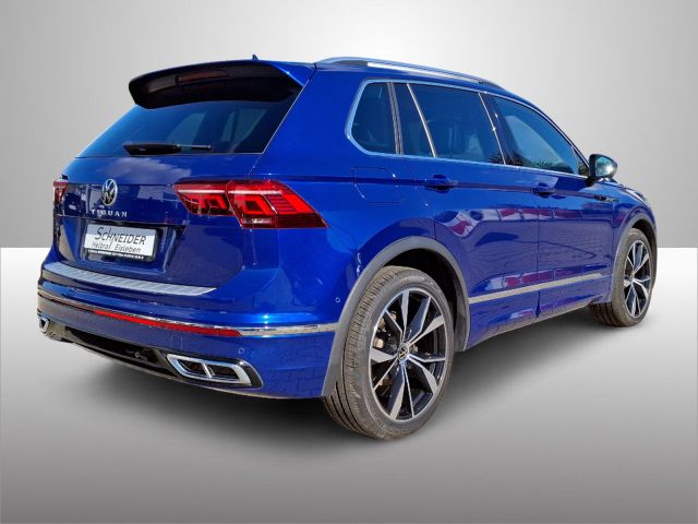 TIGUAN 2.0 TDI DSG R-LINE CAM+IQ.LIGHT+AZV+NAVI
