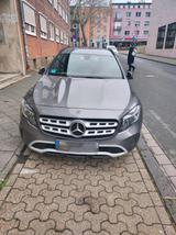 Mercedes-Benz GLA 200 d Top Technik - Mercedes-Benz GLA 200 in Essen