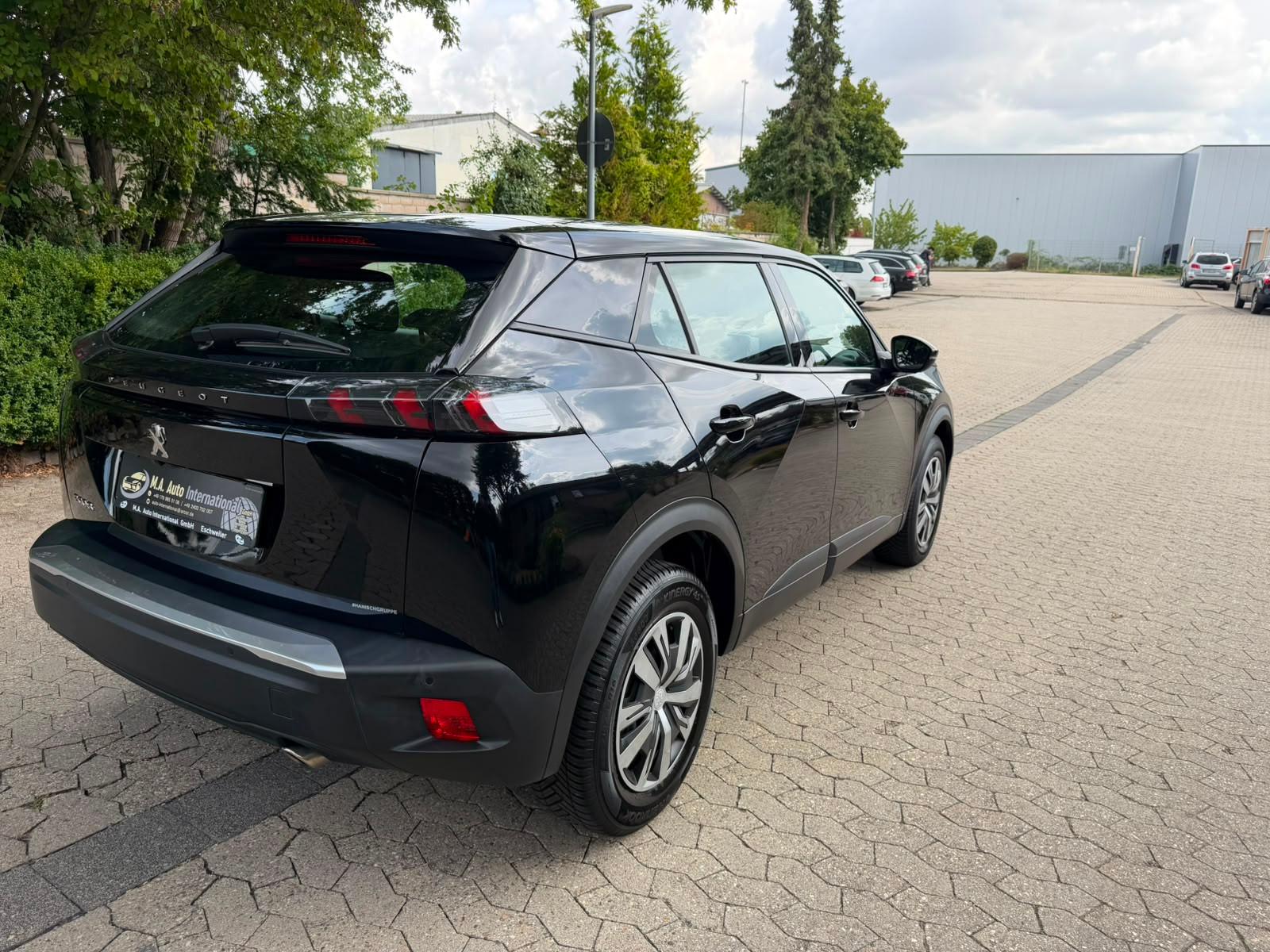 Peugeot 2008 Active*KLIMA*SHZ*NAV*KAM*