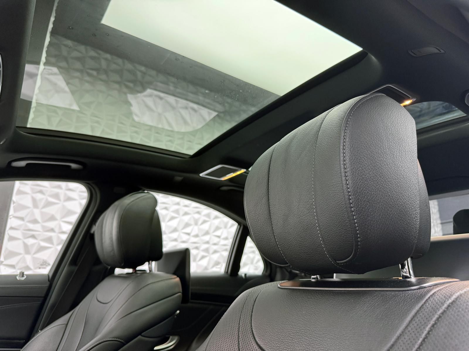Fahrzeugabbildung Mercedes-Benz AMG 4MATIC/BURMES/HUD/PANO/DISTRO/3xTV/CHAUFFEUR