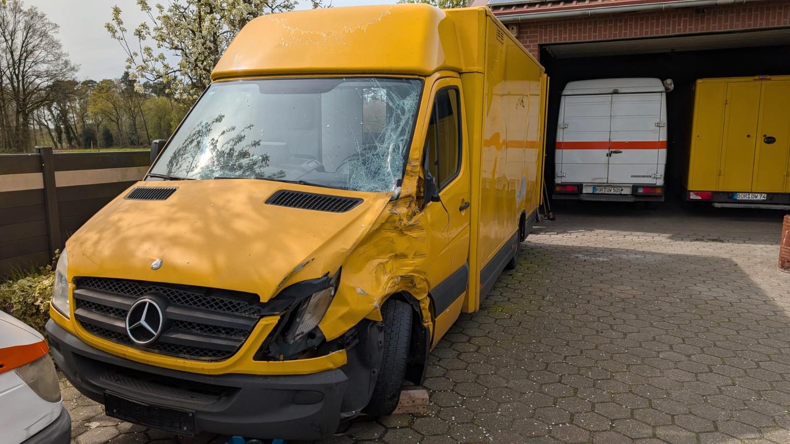Mercedes-Benz Sprinter II Pritsche 310 CDI UNFALLSCHADEN