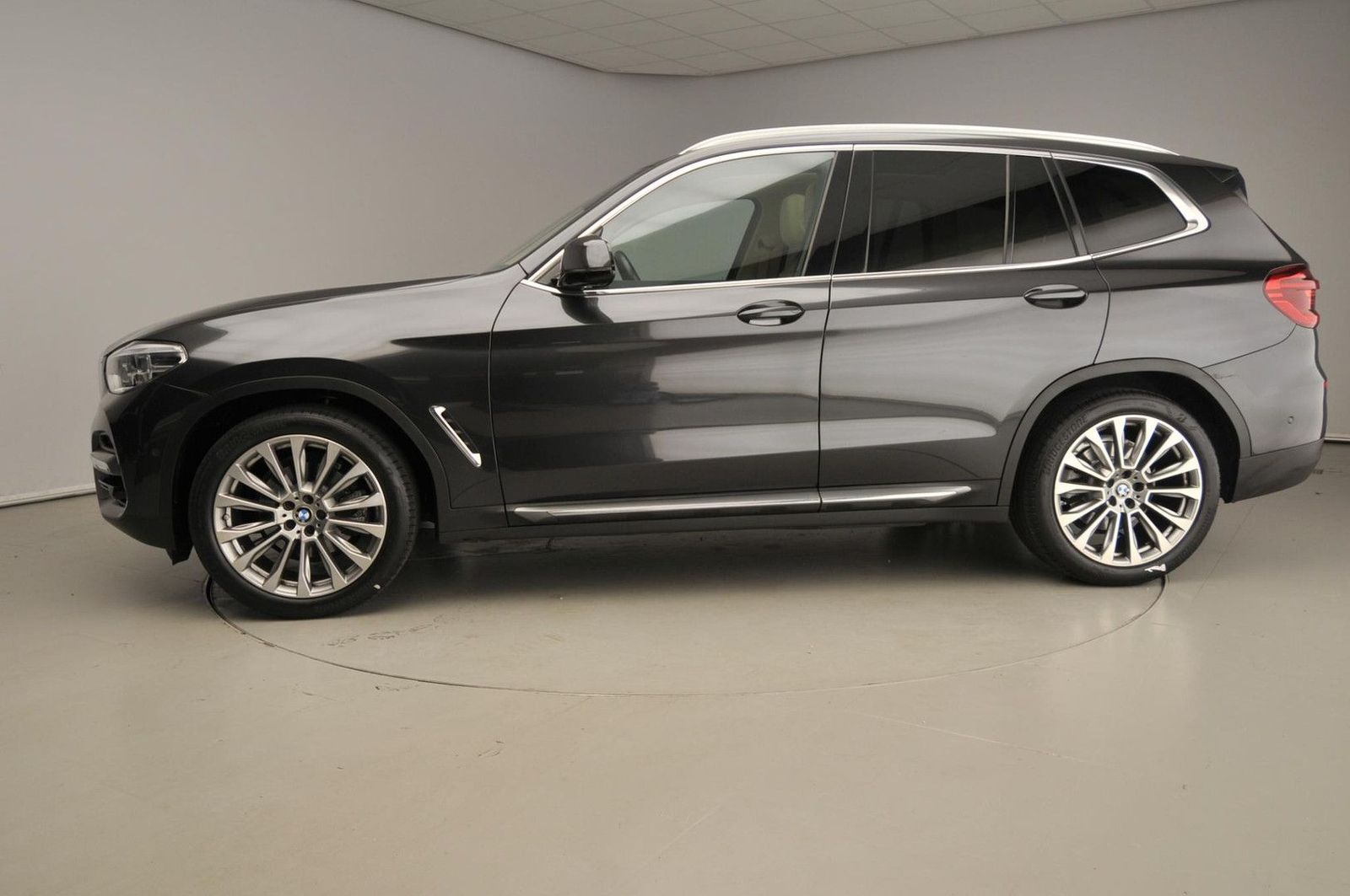 BMW X3 xDrive20i | LED | Leder | navi | AHK | panora imagem 2