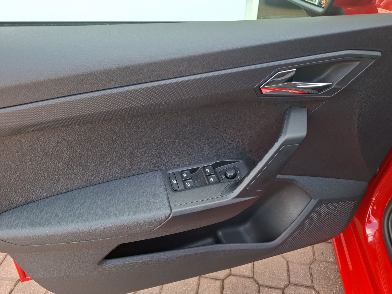 Fahrzeugabbildung SEAT Ibiza 1.0 Style Navi Climatronic RFK SH LM