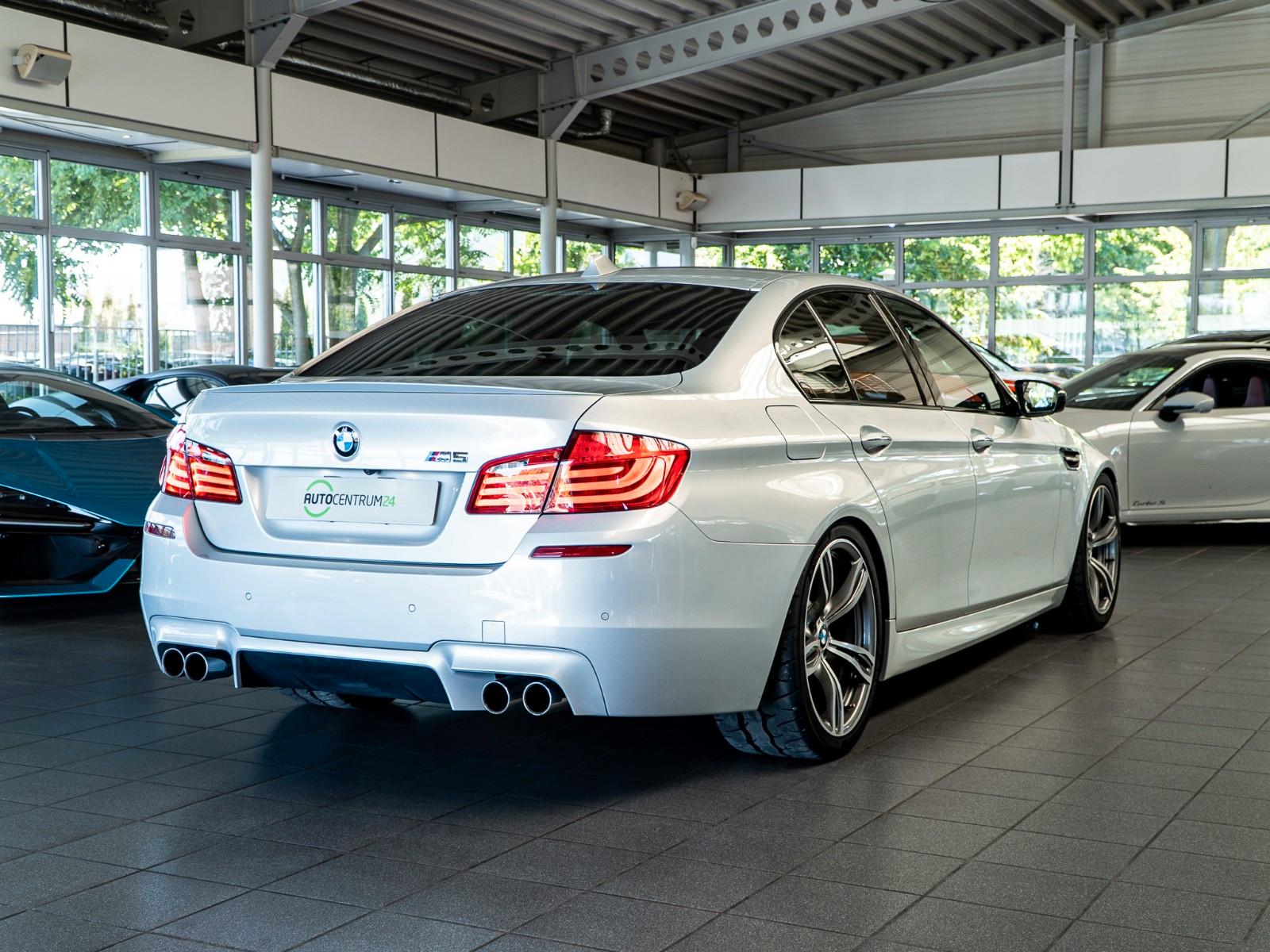 BMW M5 F10 V8 560 ch • 38 600 km • BMW Individual • Cuir Merino • Head-up • Sièges chauffants & ventilés • 20"