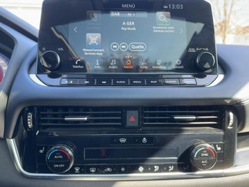 Nissan Qashqai Premiere 1.3DIG-T 158PS LEDAUTOMATIK