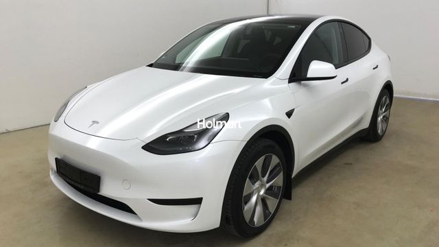 Tesla Model Y Standard Range 60 kWh A.Pilot 8-fach