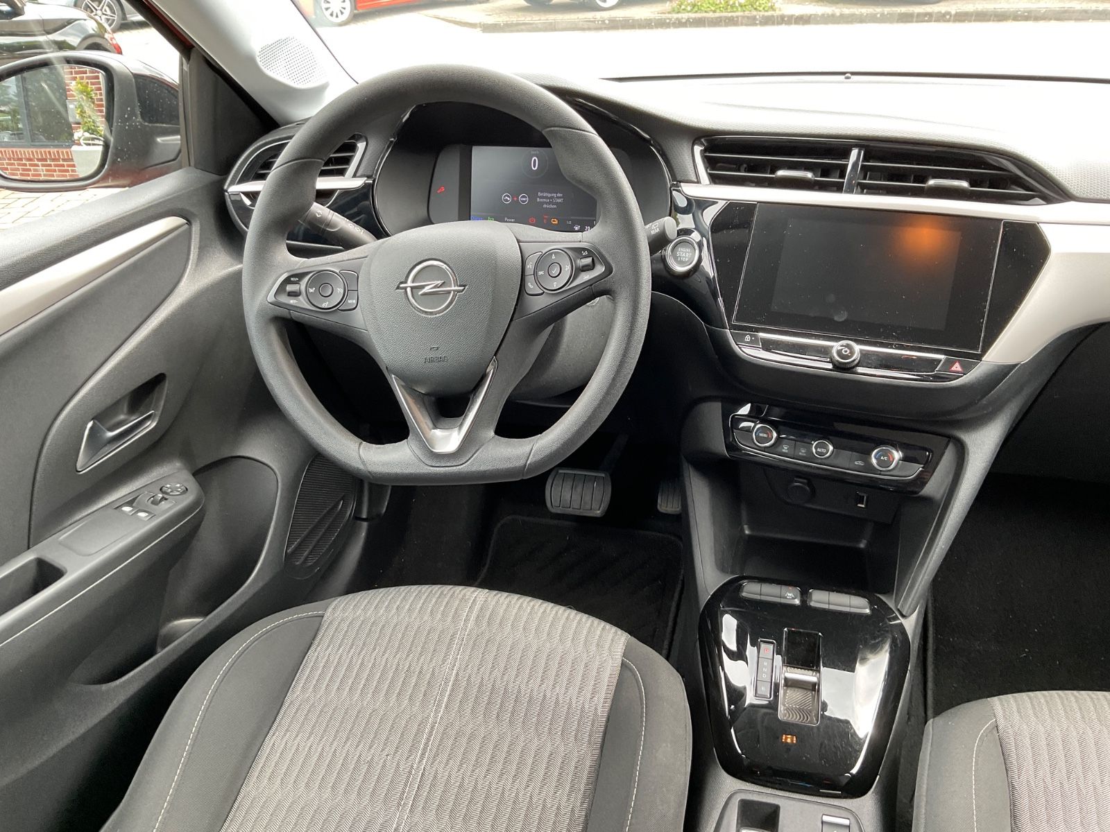Fahrzeugabbildung Opel Corsa 100KW Edition,50 KWS,CarPlay,Spur,Telefon