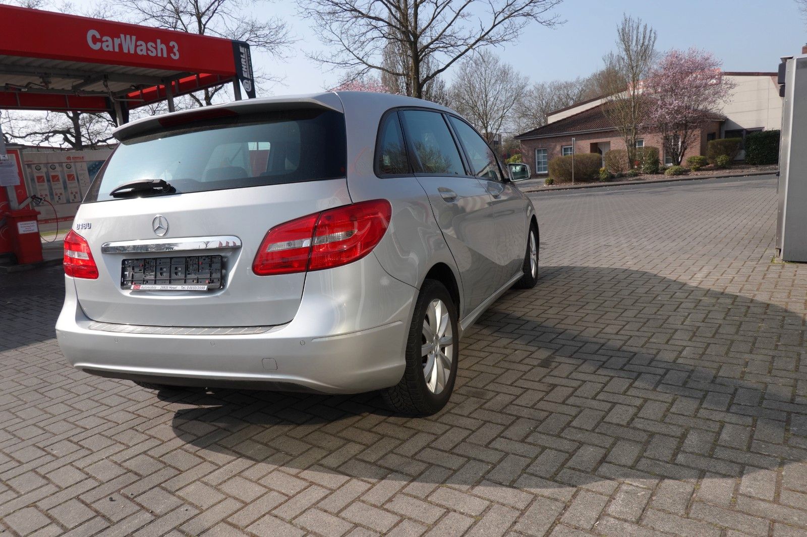 Fahrzeugabbildung Mercedes-Benz B 180 B -Klasse Rentnerfahrzeug