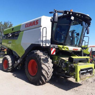 Claas Lexion 7400
