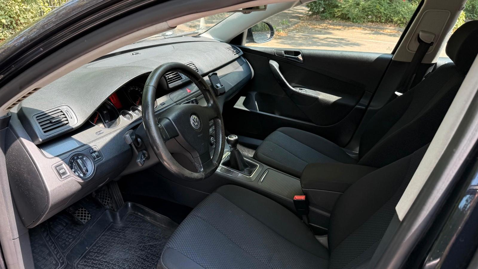 Volkswagen Passat 2006 — photo 11