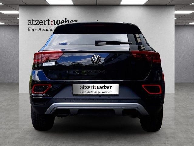 Fahrzeugabbildung Volkswagen T-Roc Black Style 1.5TSI DSG AHK Matrix Massage