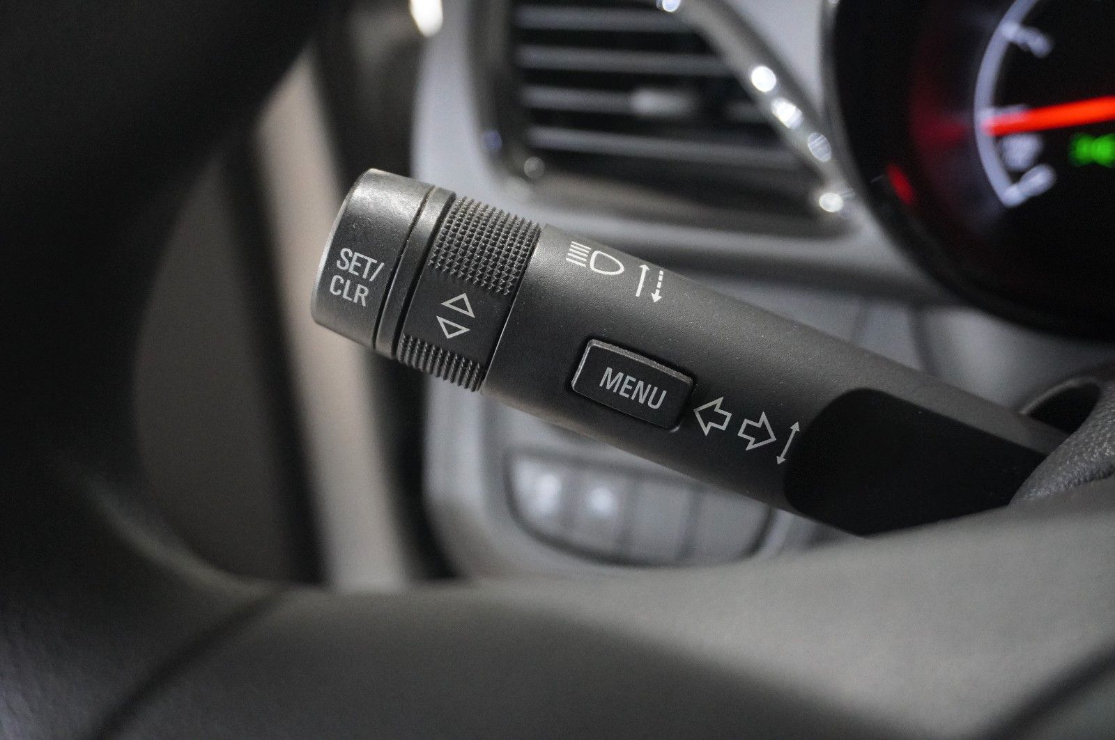 Fahrzeugabbildung Opel Karl 1.0 EDITION 5-TÜR KLIMA/USB/TEMP./BT