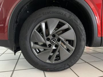 Nissan Qashqai Acenta 1.3 DIG-T 158PS AUTOMATIKNAVI