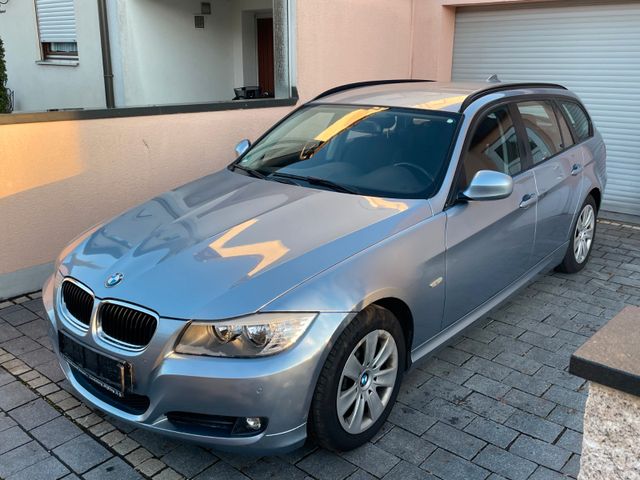 BMW 318d Touring, Navi, HU Neu, SHZ, AHK