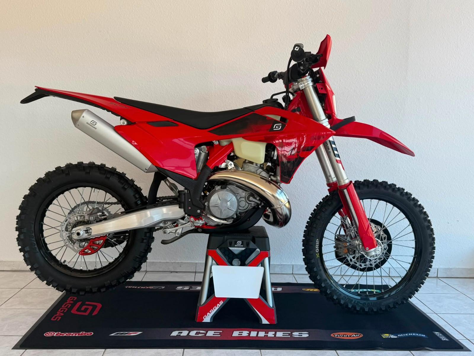 Gasgas EC 300 ACE Bikes x HESG Edition