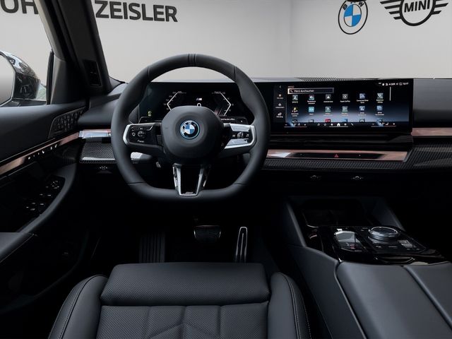 Foto Nummer 11: BMW 550e xDrive