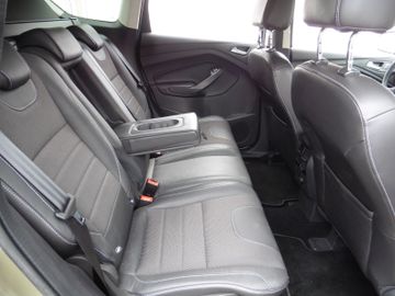 Ford Kuga - 9