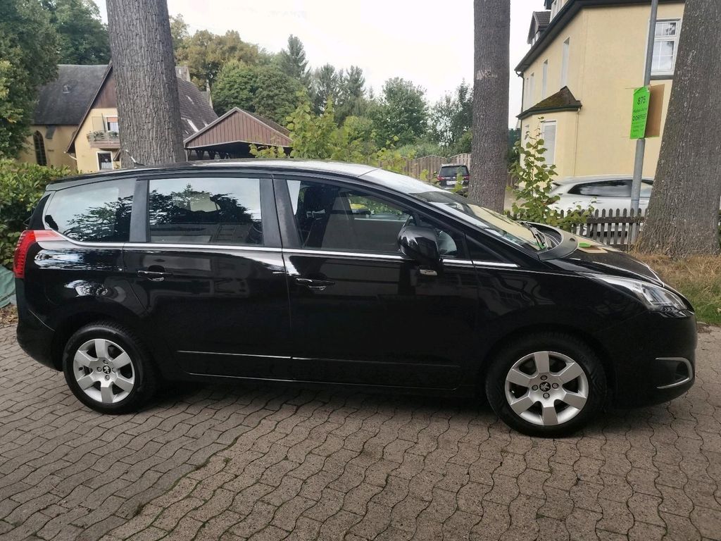 Image of Peugeot 5008