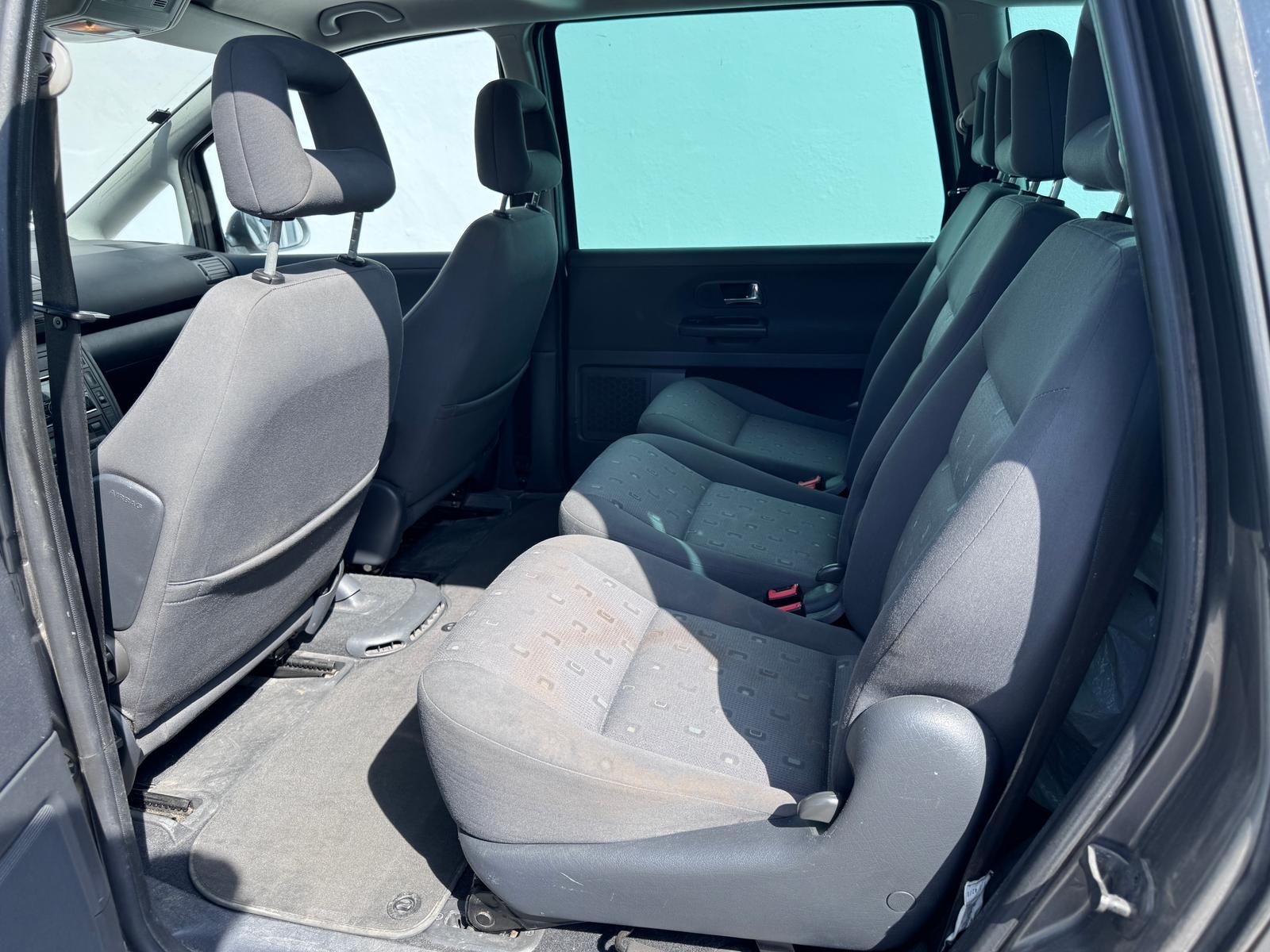 Fahrzeugabbildung Volkswagen SHARAN 1.9 TDI TRENDLINE/8xBEREIFUNG