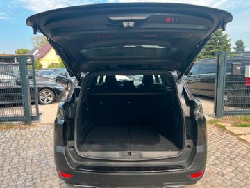 Peugeot 5008 - 8