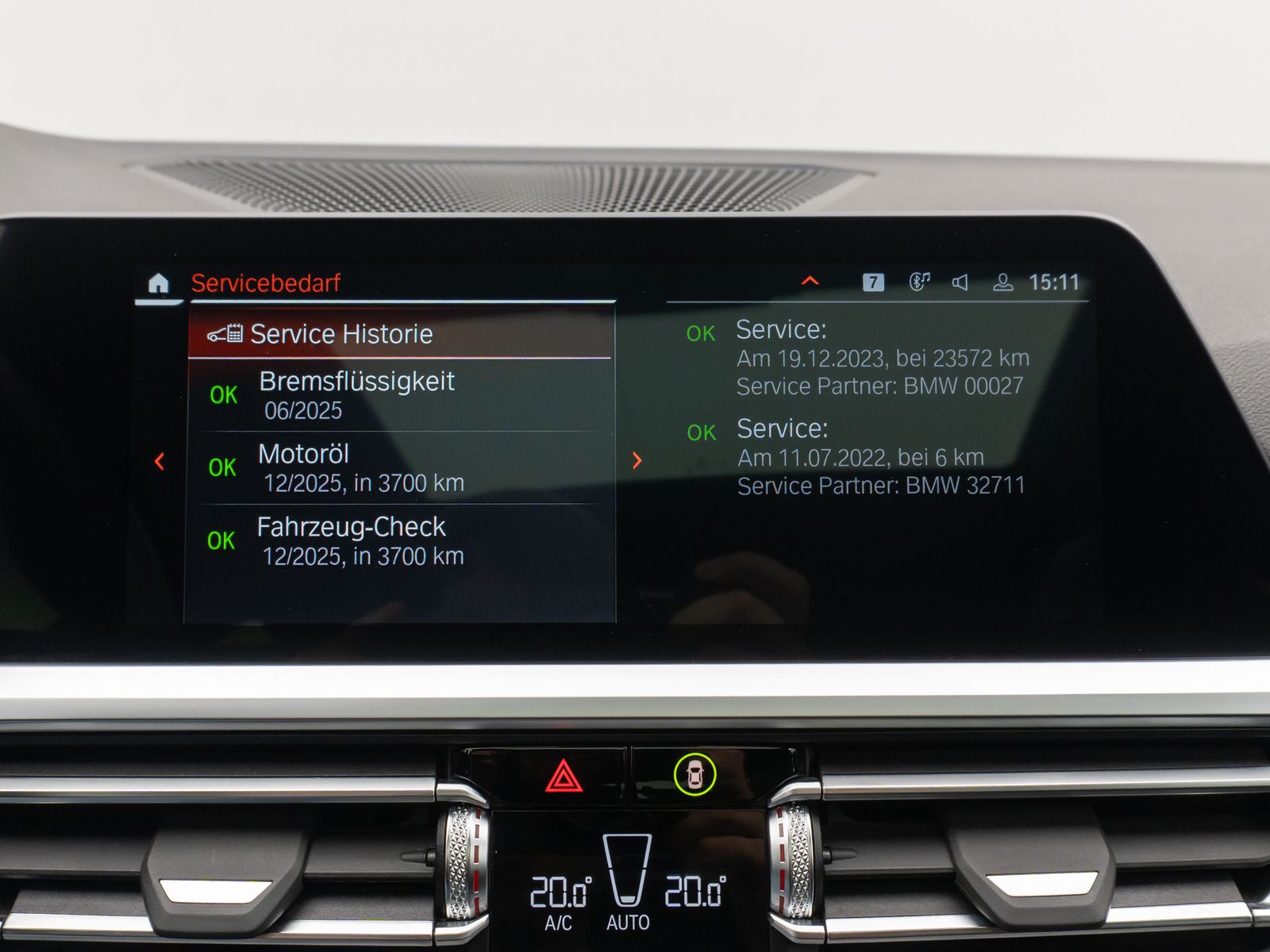 Fahrzeugabbildung BMW M440i xD GC Glasdach Kamera Laser HUD H/K 19Zoll