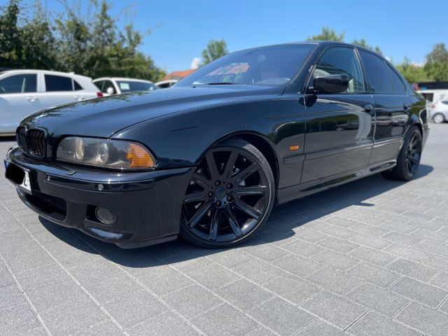 BMW 540i E 39 M-PAKET *EDC*SPORT-AUSPUFF*V8*LEDER*