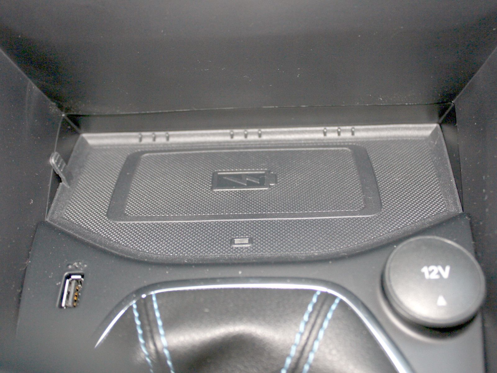 Fahrzeugabbildung Ford Fiesta Active 1,0 EcoBoost Hybrid