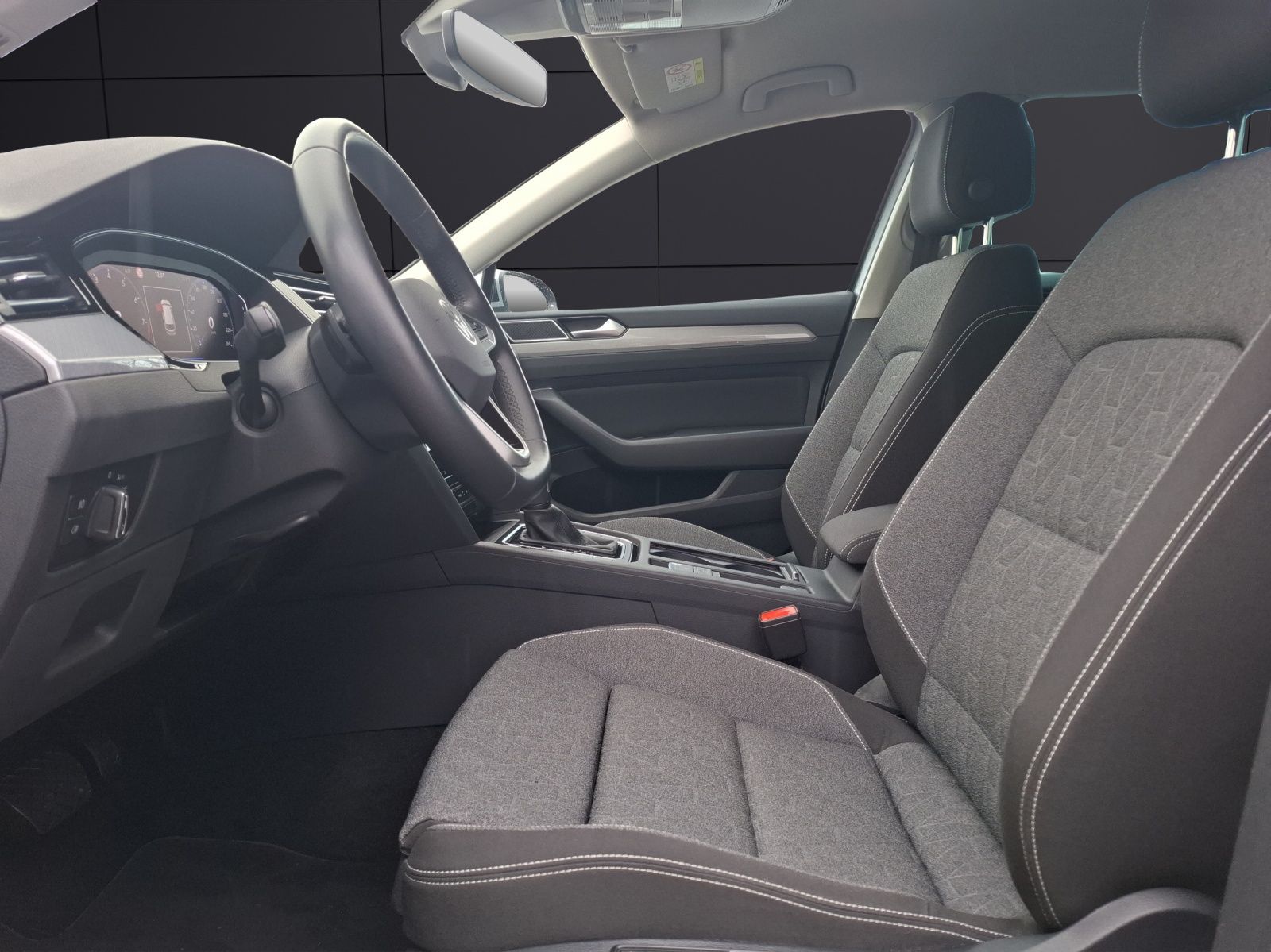 Fahrzeugabbildung Volkswagen Passat Variant TSI Business DSG Matrix Navi AID