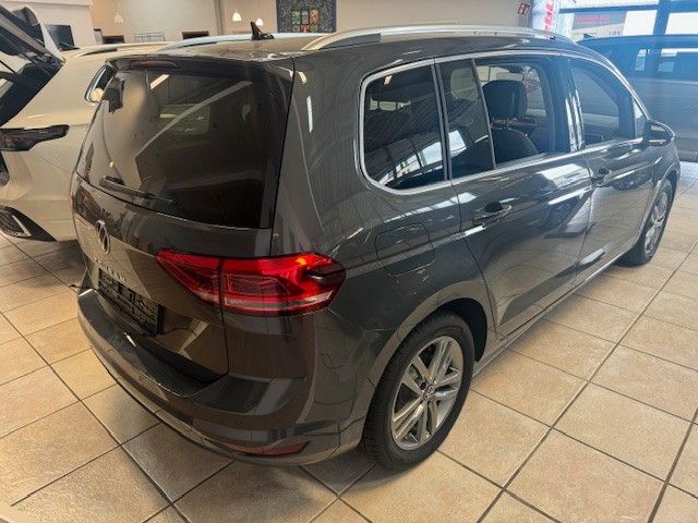 Fahrzeugabbildung Volkswagen Touran Comfortline BMT/Start-Stopp LED 7 Sitzer