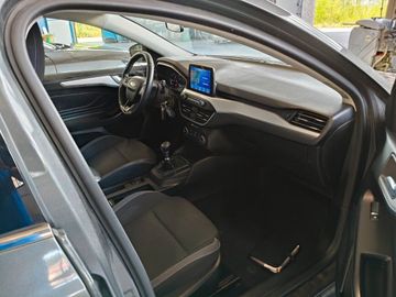 Ford Focus - 12