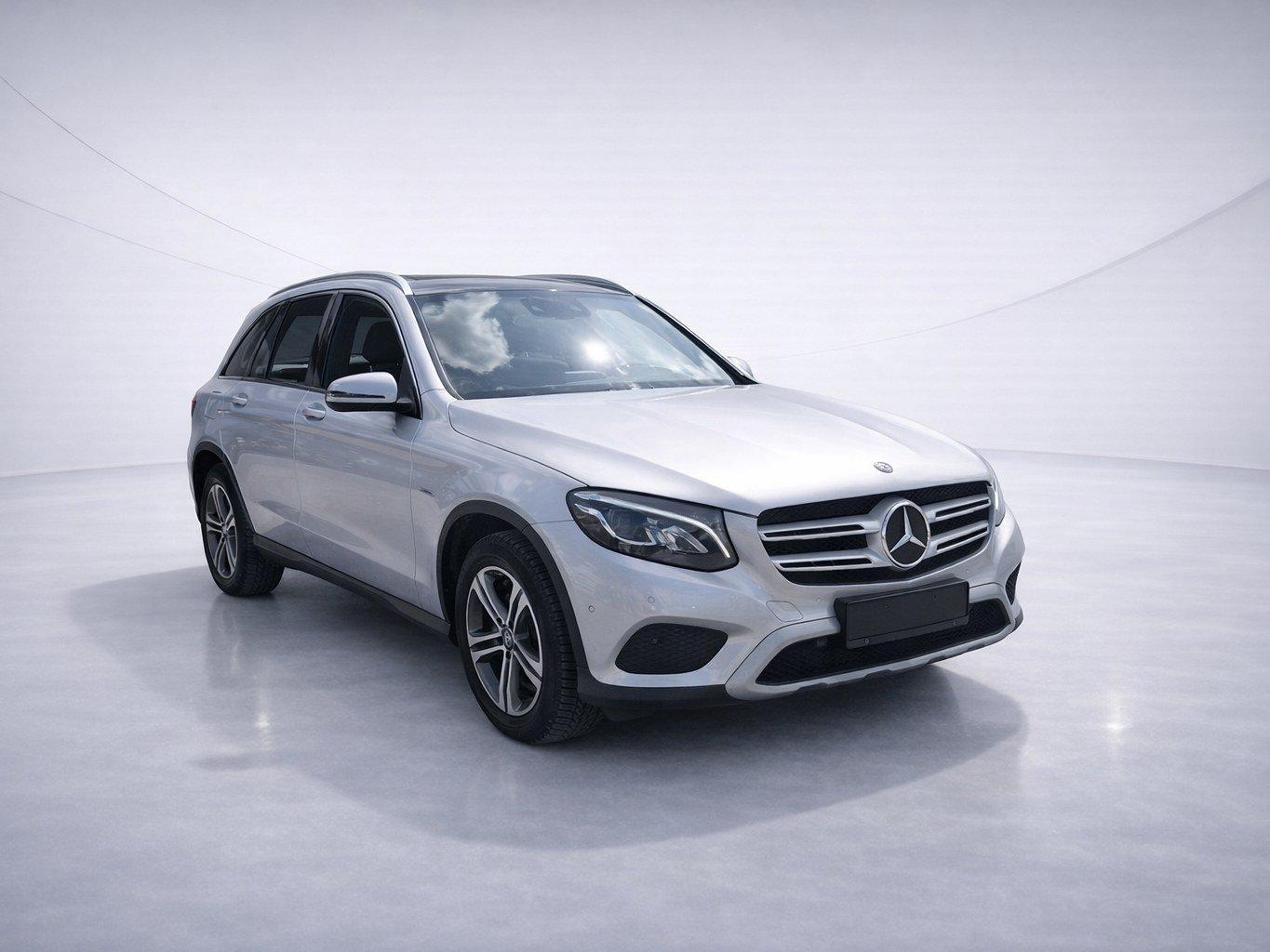 Mercedes-Benz GLC 350 e 4Matic Aut. Kamera/ACC/AHK/LED/Navi