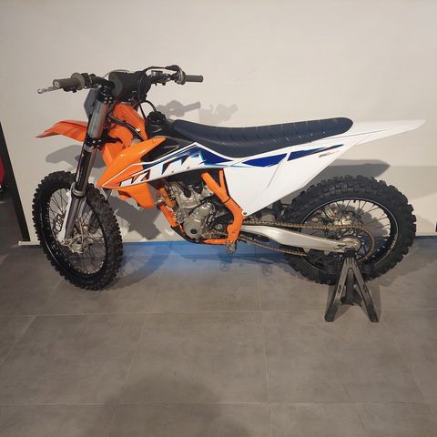 KTM 250SXF    2022 * SX-F 250 *