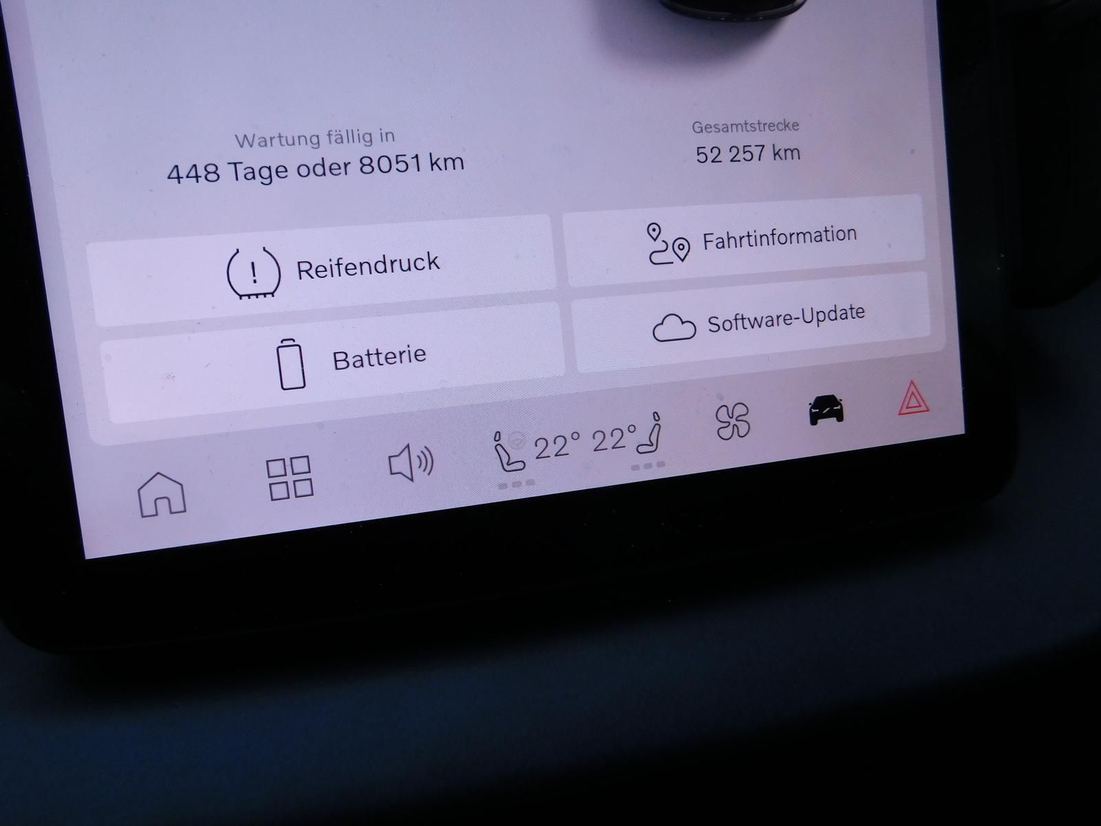 Fahrzeugabbildung Volvo EX30 single Motor Plus extended Range