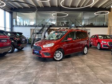 Ford Tourneo Courier Titanium *5-SITZER*1.HAND*NAVI*