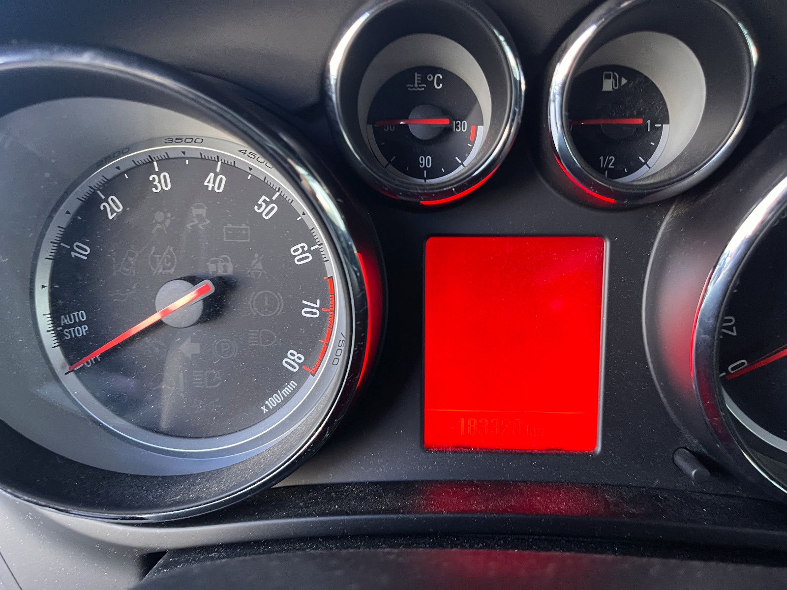 Fahrzeugabbildung Opel Zafira C Tourer Edition 7 Sitzer