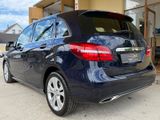 Mercedes-Benz B 220 CDI Tüv Neu|99000km|Facelift 2018|Sport| - mit Diesel-Antrieb: Kleinbus, Automatik