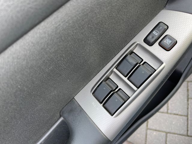 Toyota Corolla  2.0 D-4D Sol / Compact