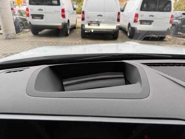 Fahrzeugabbildung Opel Astra ST Electric GS 156PS Matrix/Panorama!