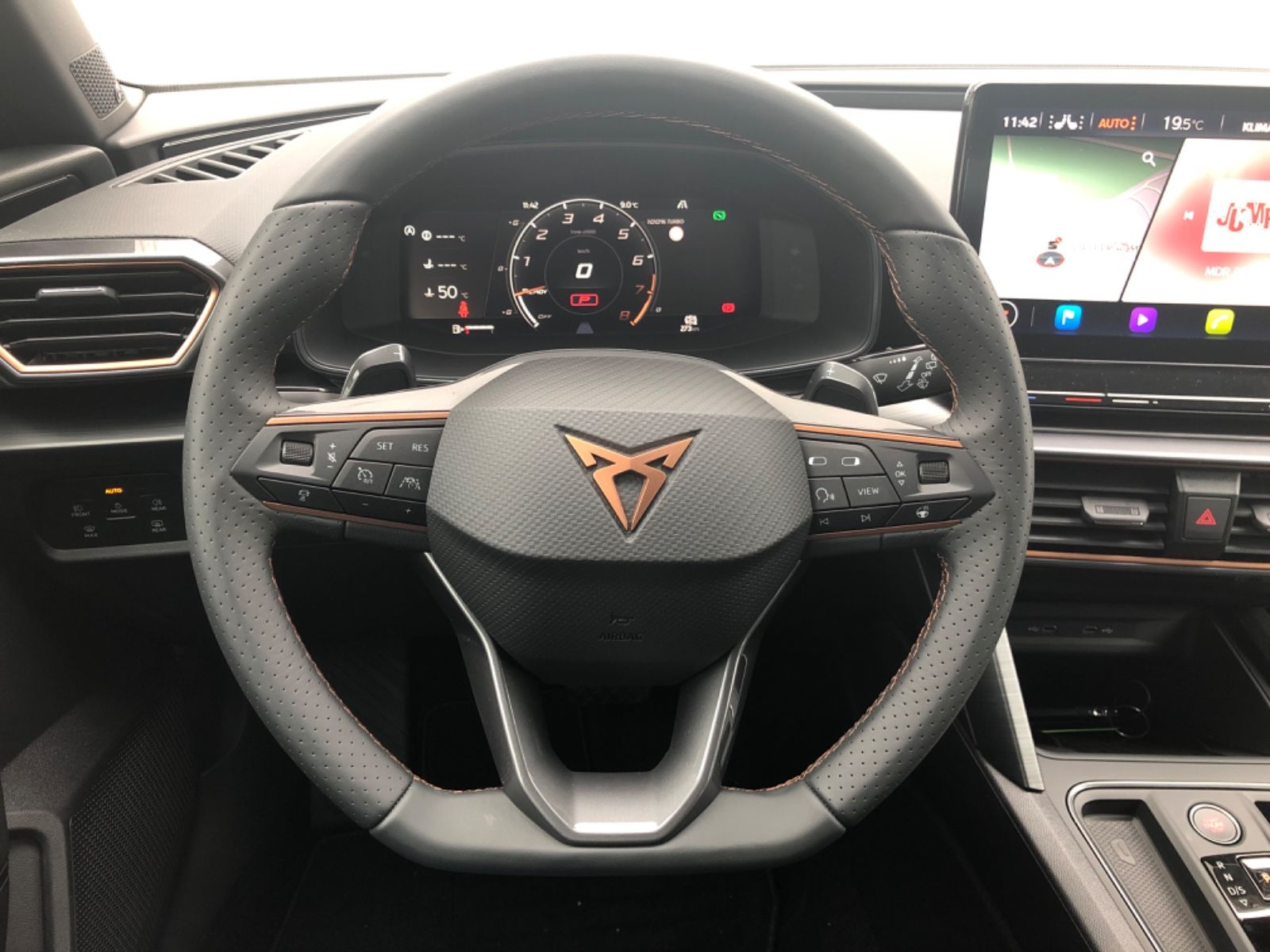 Fahrzeugabbildung CUPRA Leon Sportstourer 1.5 eTSI ACT DSG*Full-Link*SHZ