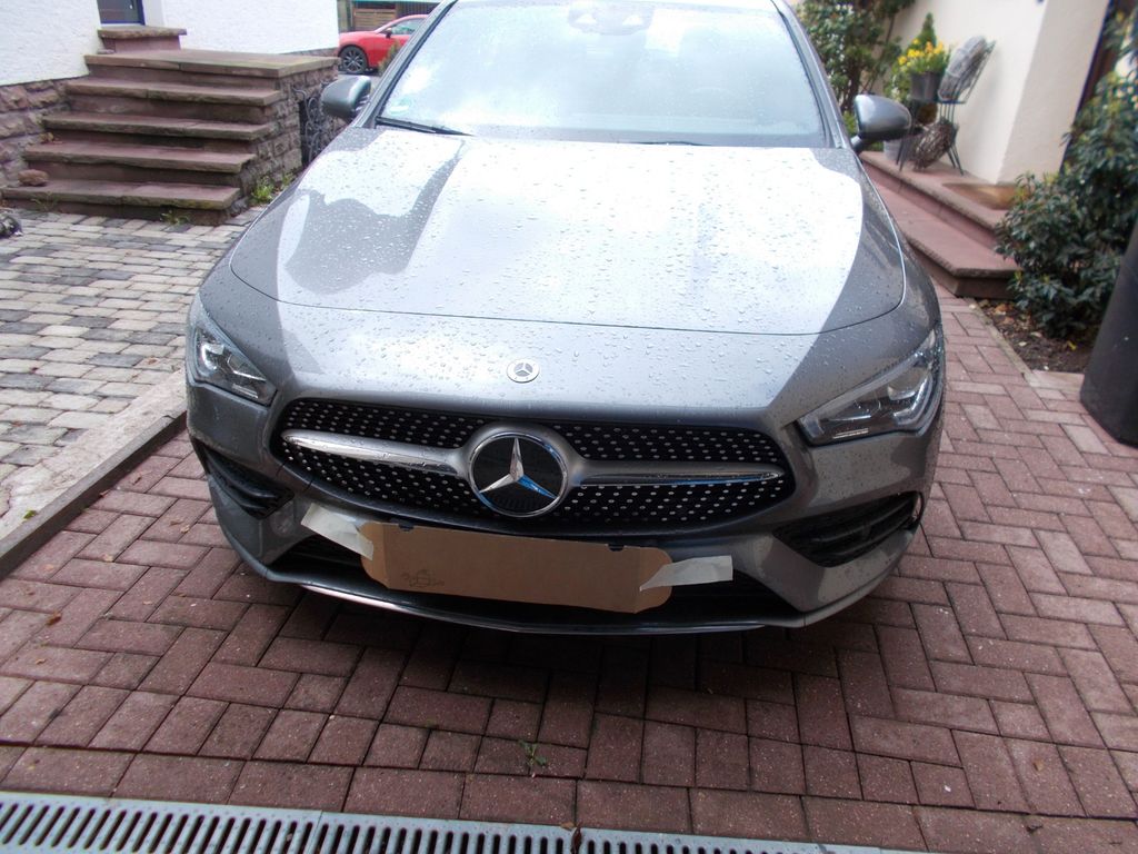 Image of Mercedes-Benz CLA 200 Shooting Brake