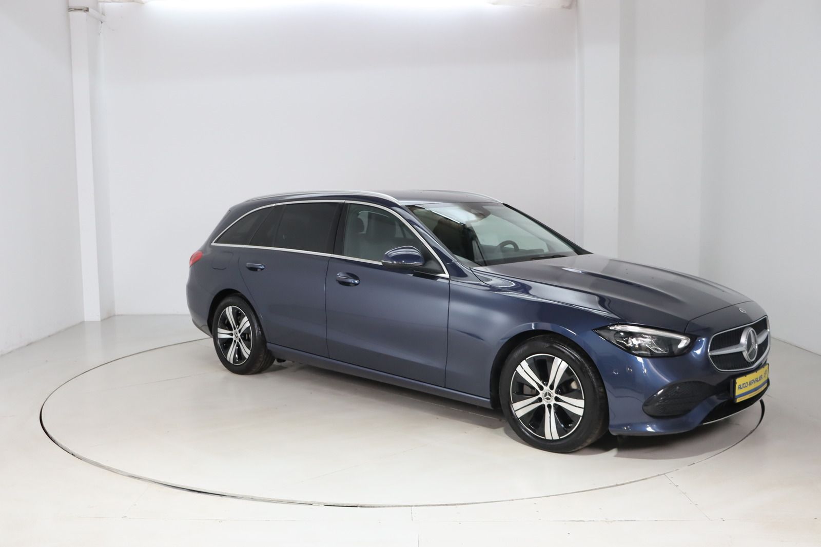 Fahrzeugabbildung Mercedes-Benz C 220 T d 4Matic Standhzg. * LED *