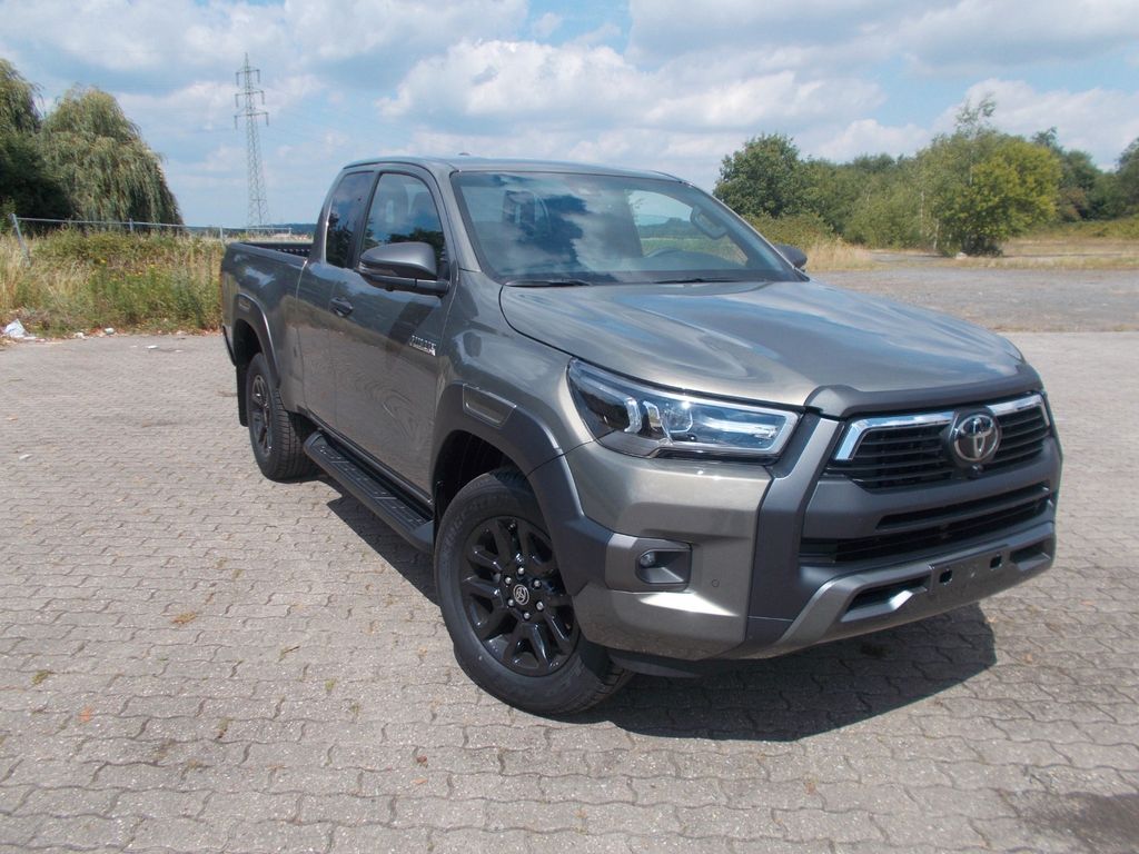 Toyota Hilux- 2,8D-4B, Extra Cab,Automatik-360° Kamera