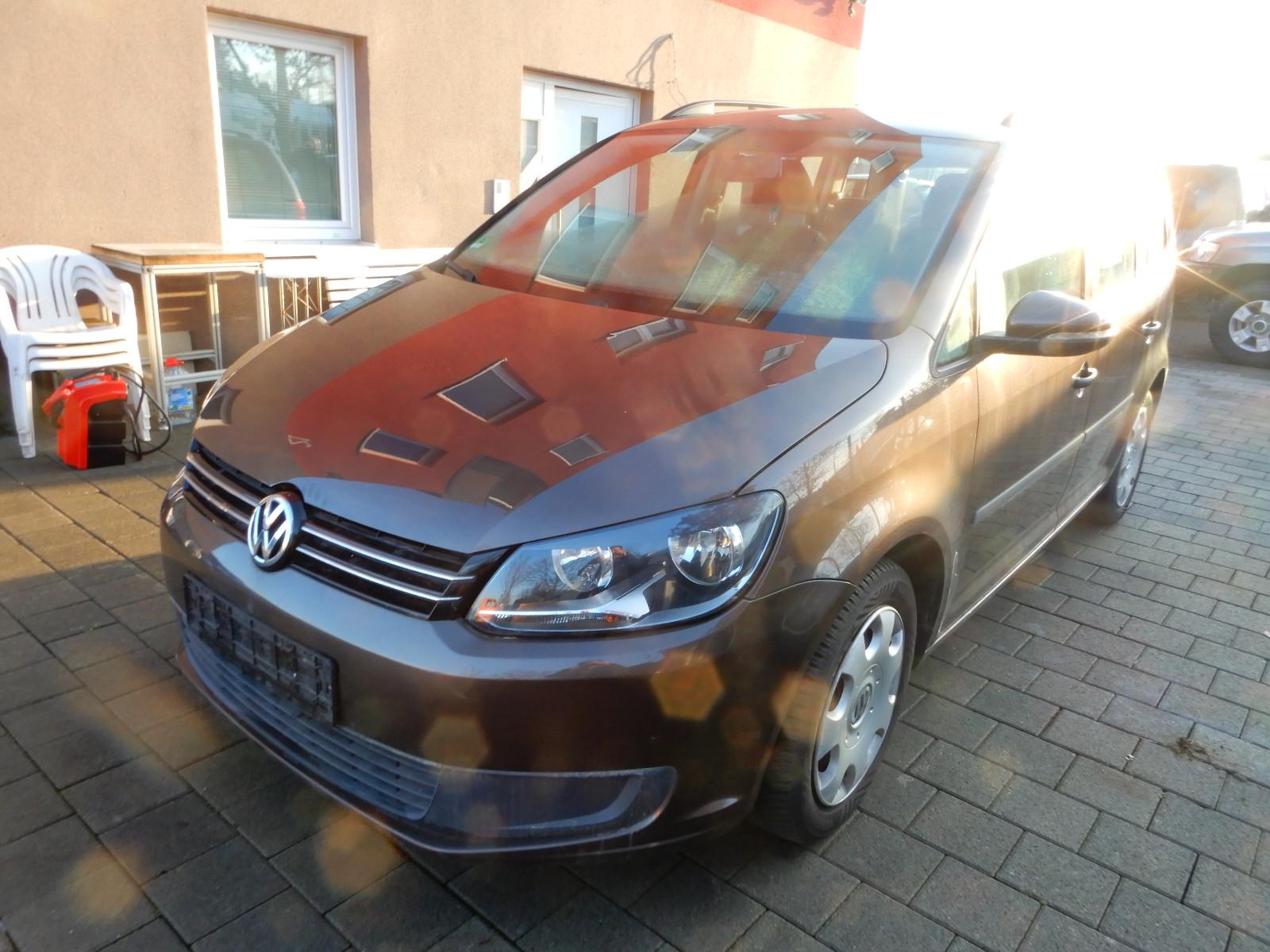 Volkswagen Touran Trendline BMT 7 Sitze Tüv08/2026