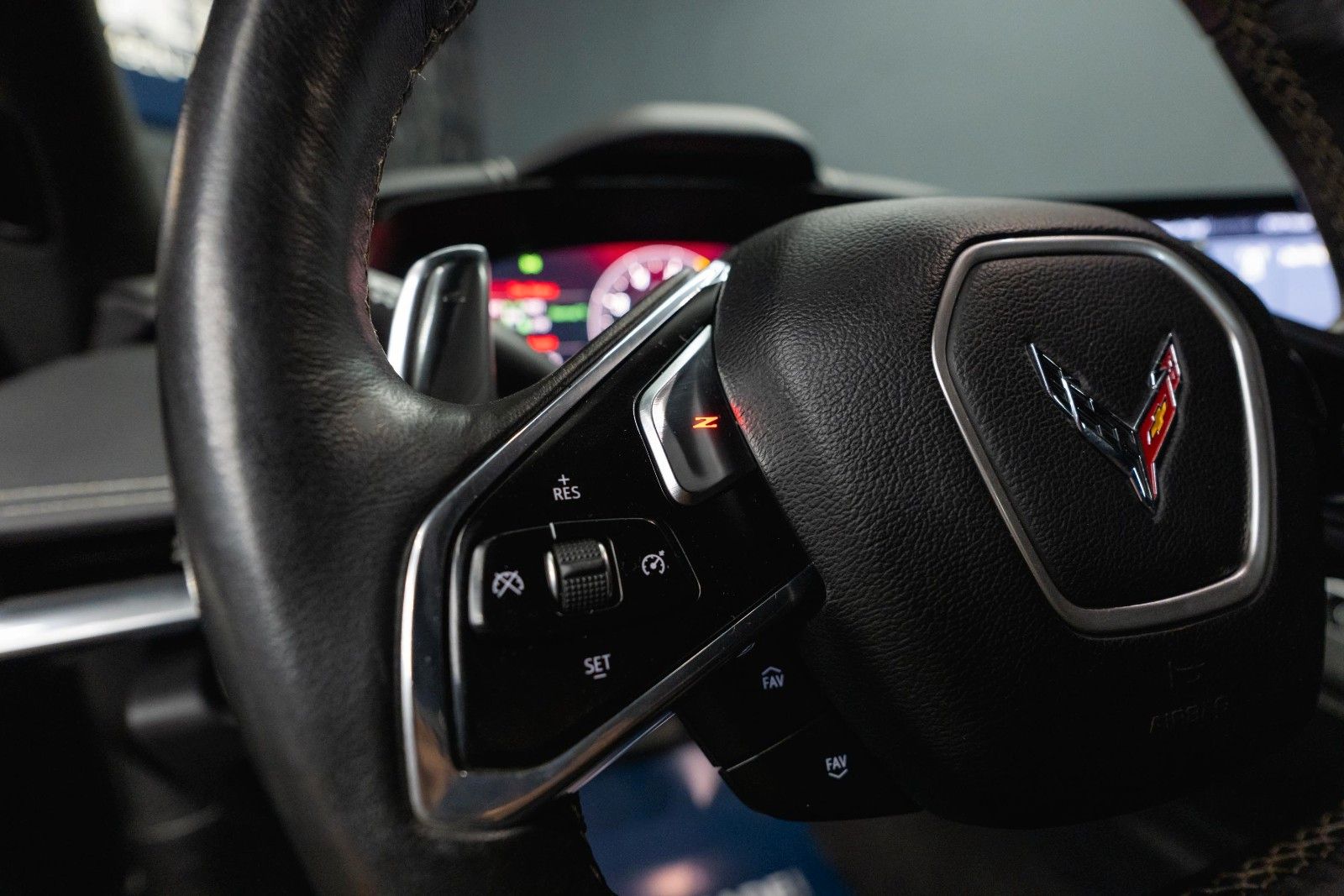 Fahrzeugabbildung Corvette C8 Stingray 1LT Targa Z51 Performance 19% VAT