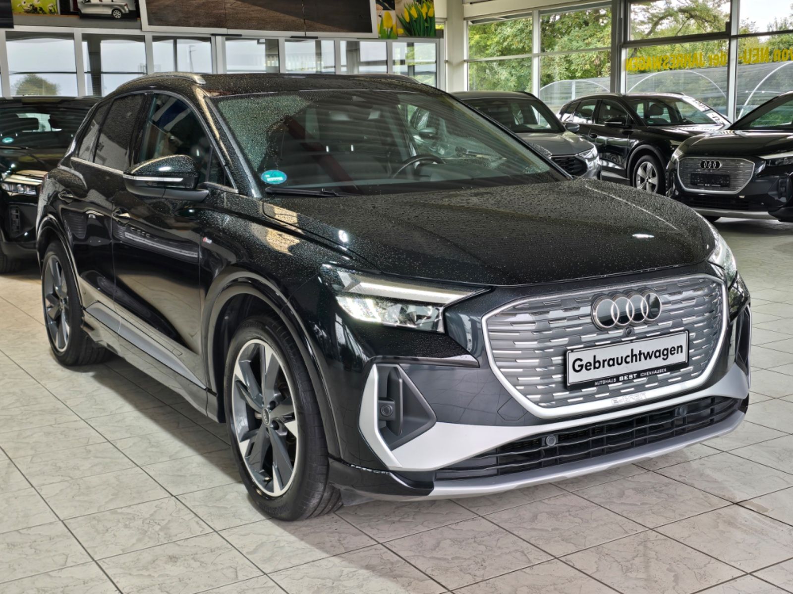 Audi Q4 35 e-tron S line SHZ 20"ALU KEYLESS SPORTFAHR imagem 3